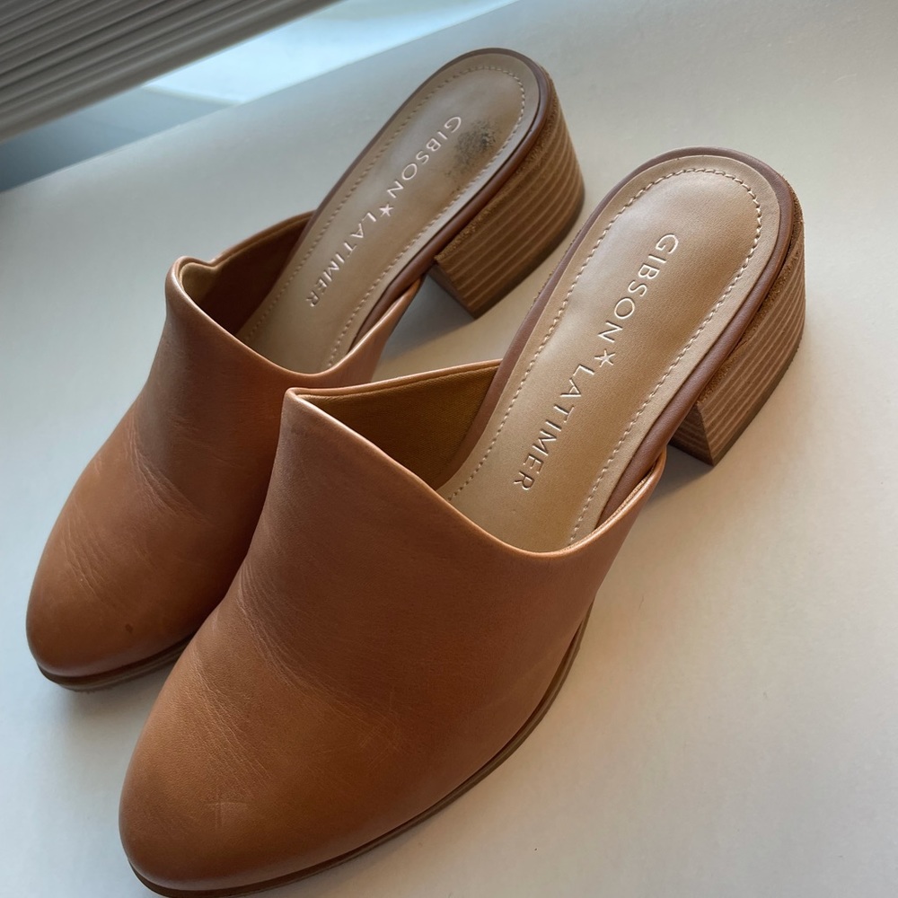 Leather mules